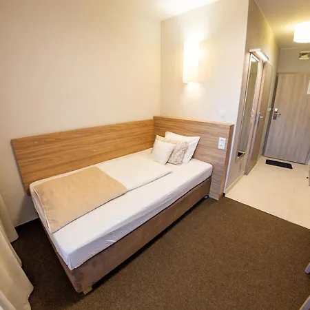 Homestay Parkowa 3 *