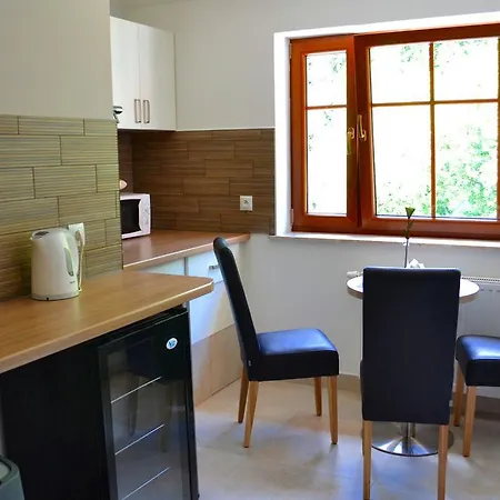 Parkowa 3 Polanica-Zdrój