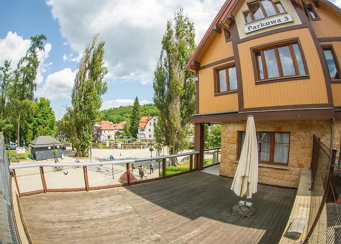 Parkowa 3 *